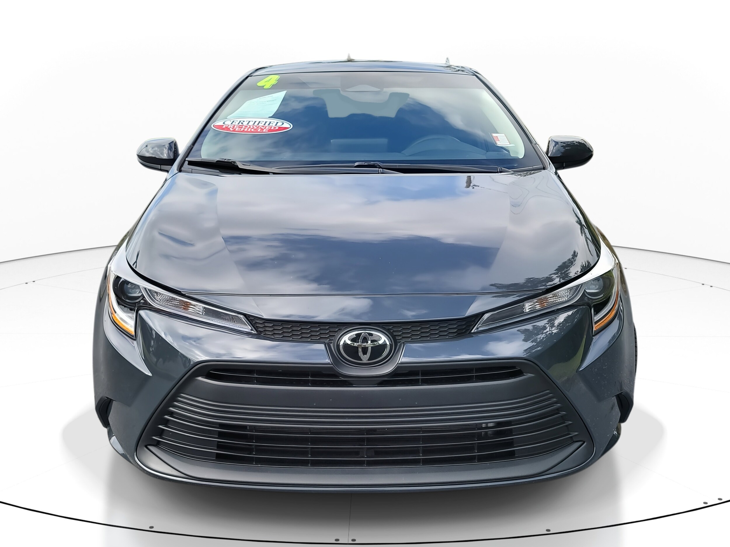 2024 Toyota Corolla LE photo 2