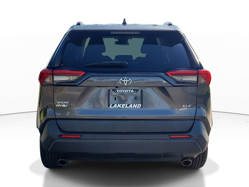 Used 2021 Toyota RAV4 XLE SUV
