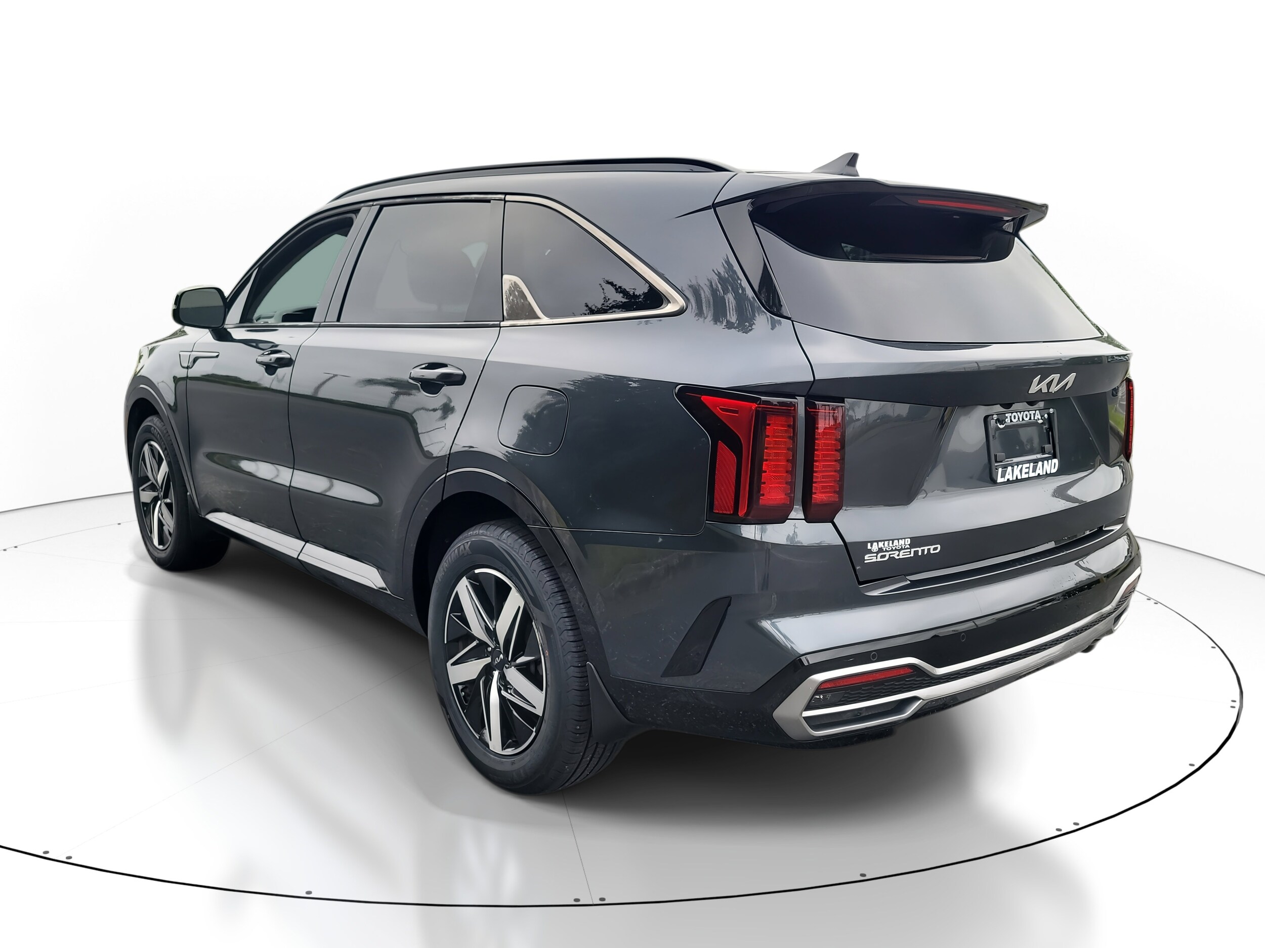 2023 Kia Sorento S photo 4