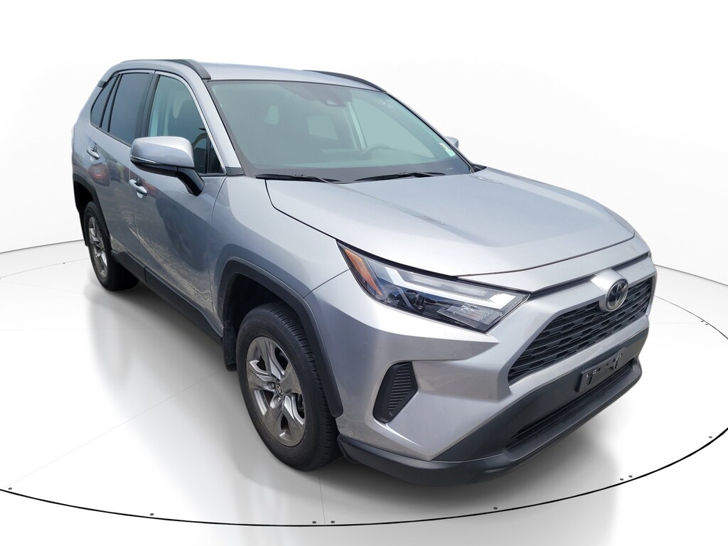 Used 2025 Toyota RAV4 XLE SUV