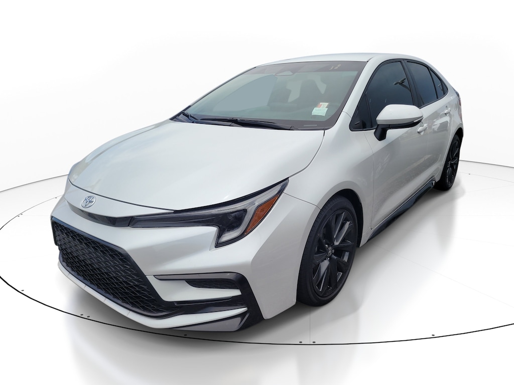 Used 2023 Toyota Corolla SE Sedan