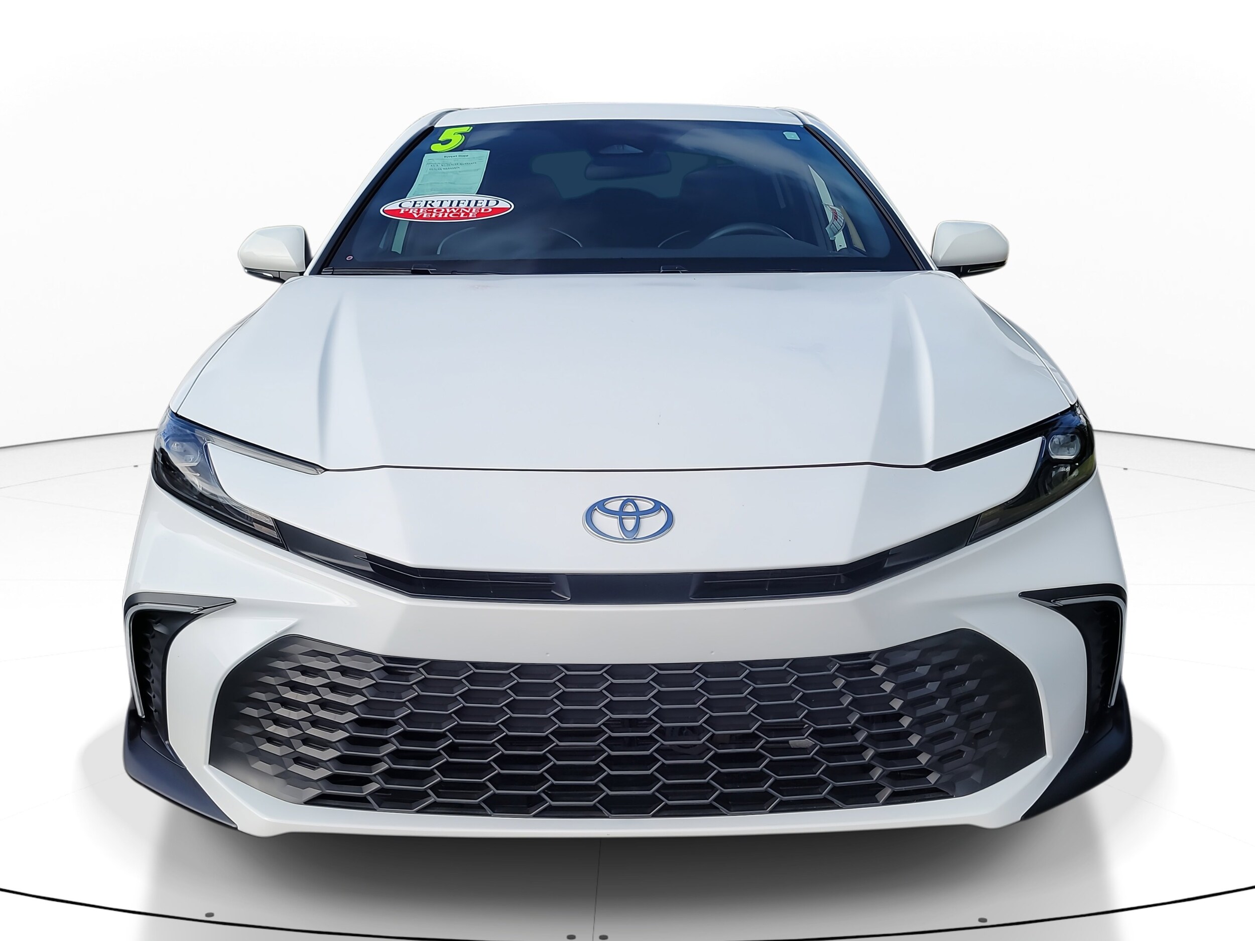 2025 Toyota Camry SE photo 2