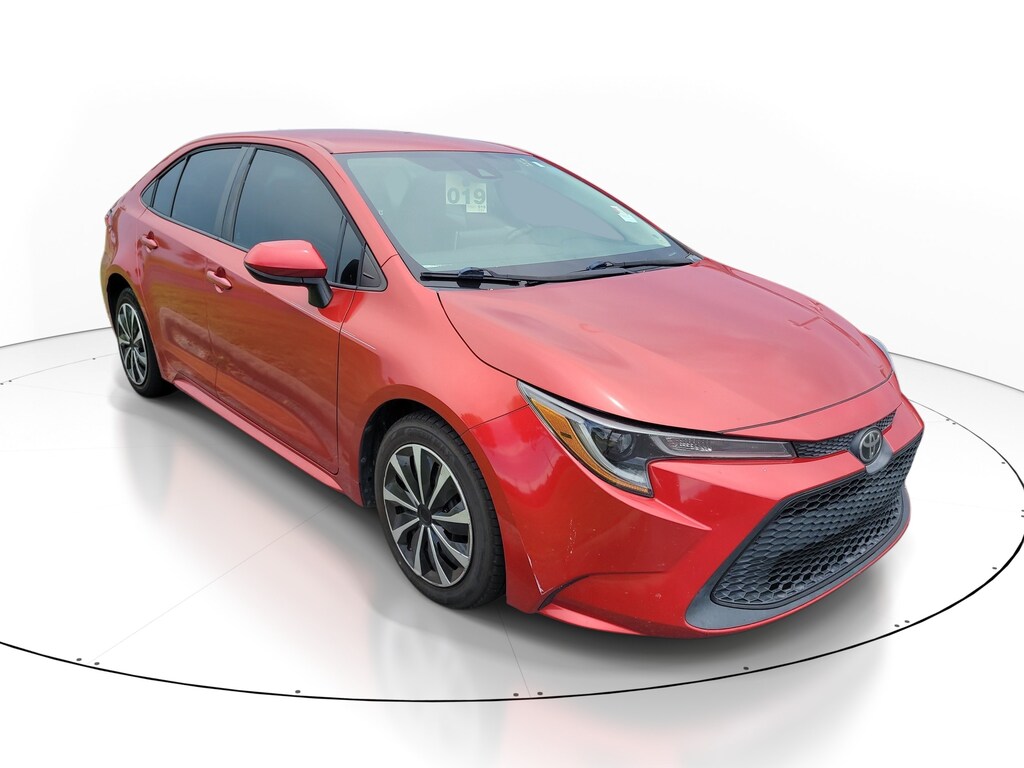 Used 2020 Toyota Corolla LE Sedan
