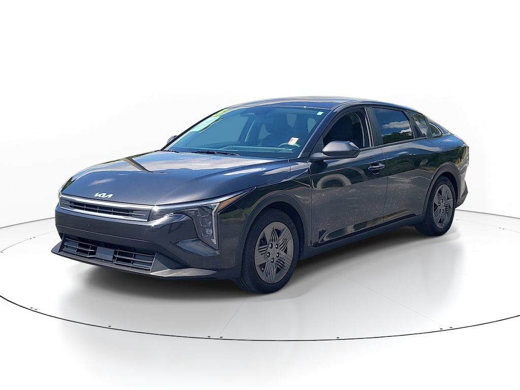 Used 2025 Kia