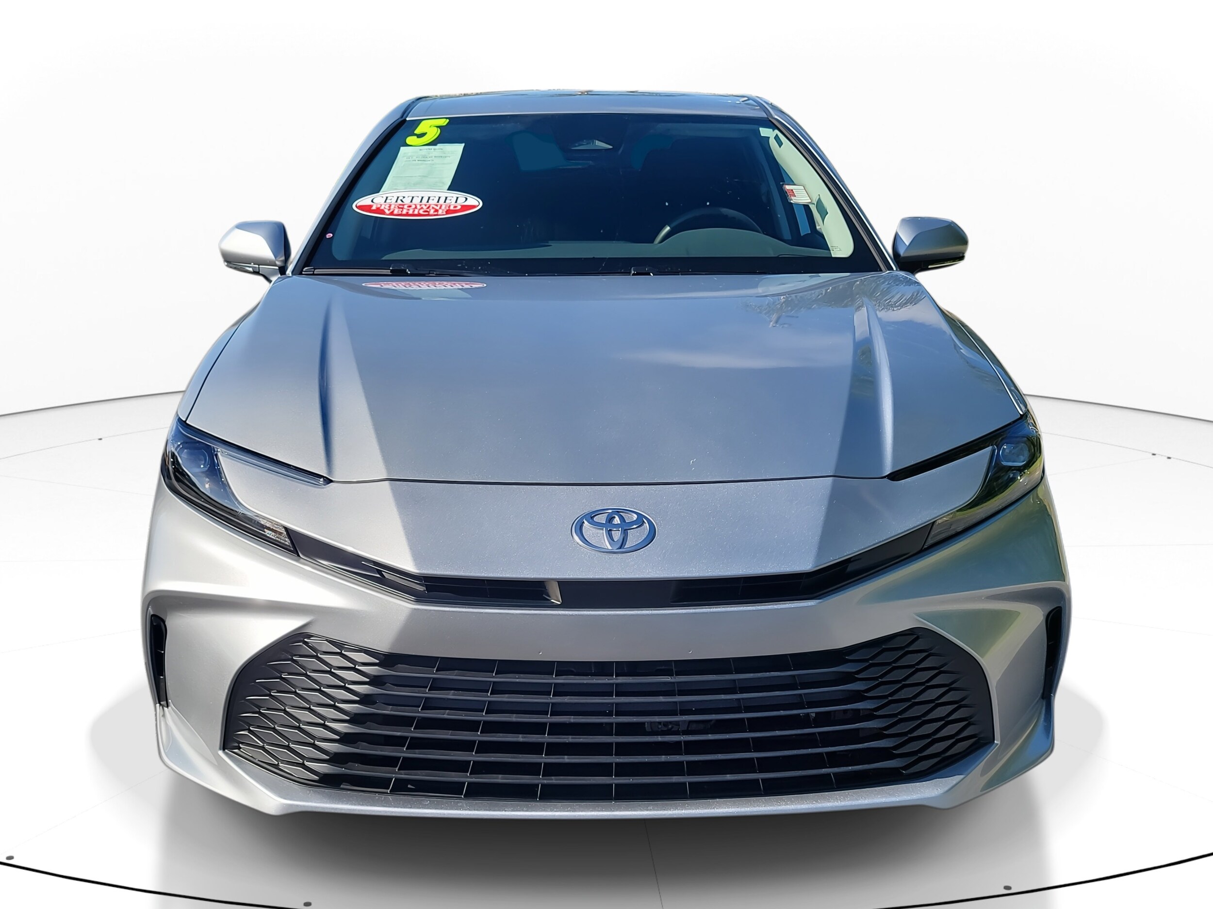 2025 Toyota Camry LE photo 2