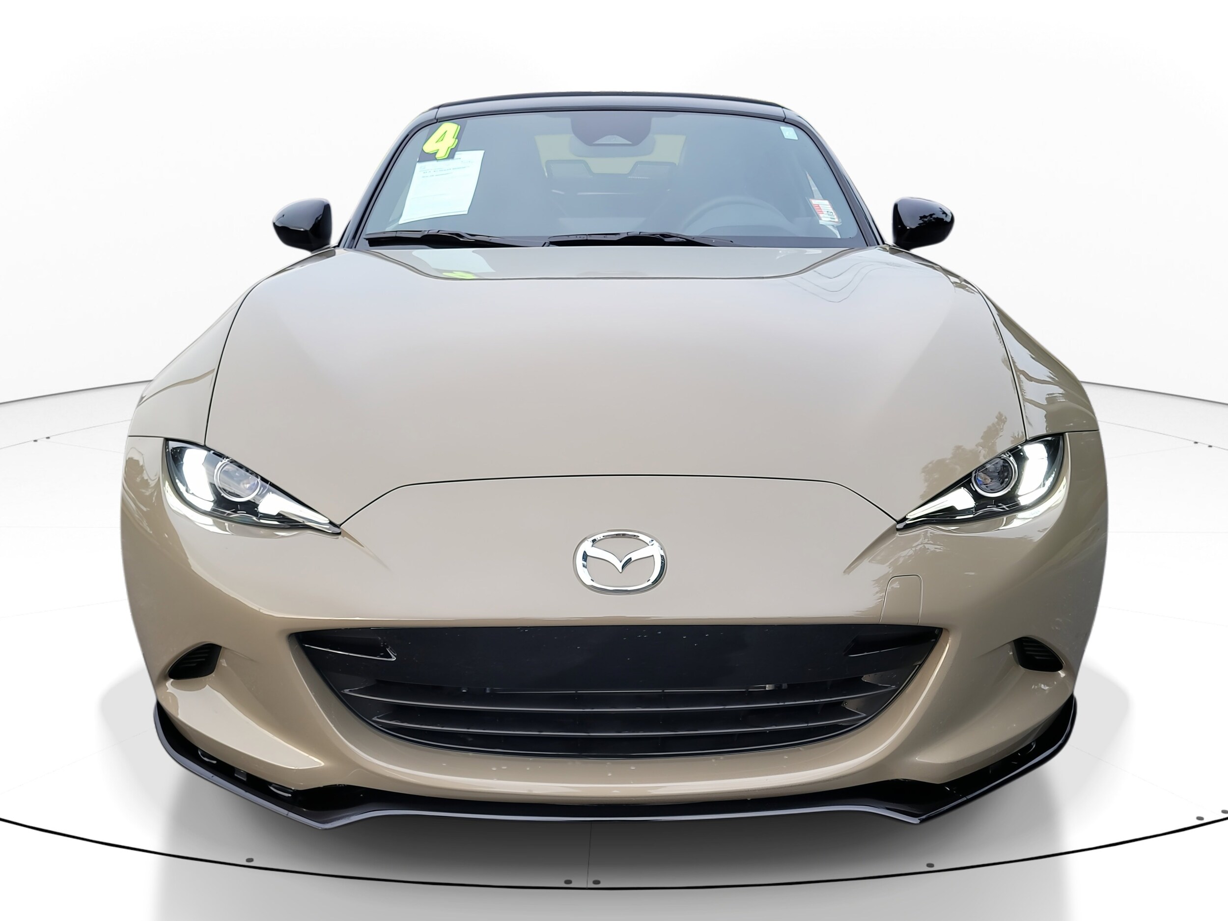 2024 Mazda MX-5 Miata Miata photo 2