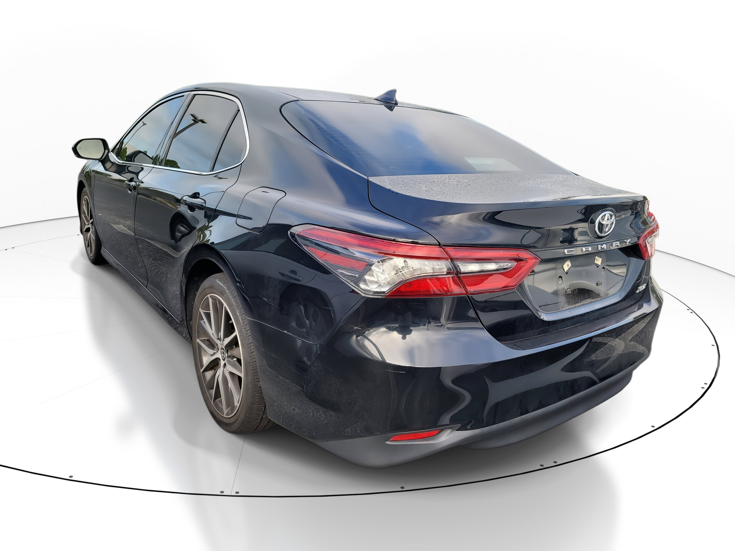 2023 Toyota Camry XLE photo 4