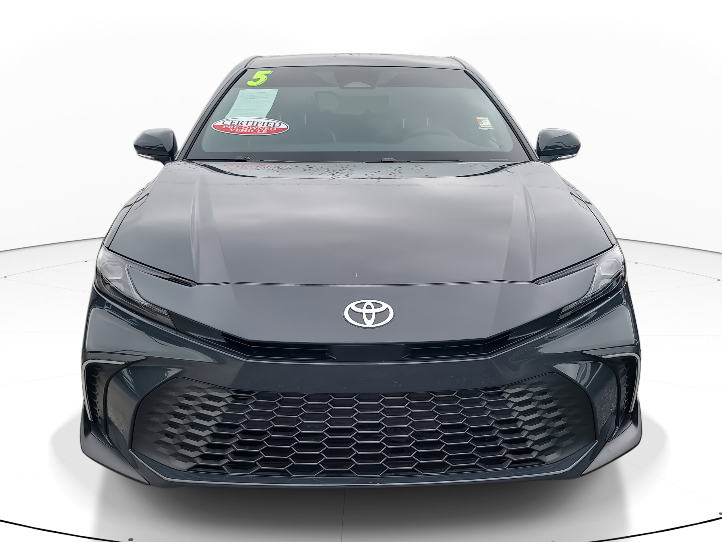 2025 Toyota Camry SE photo 2