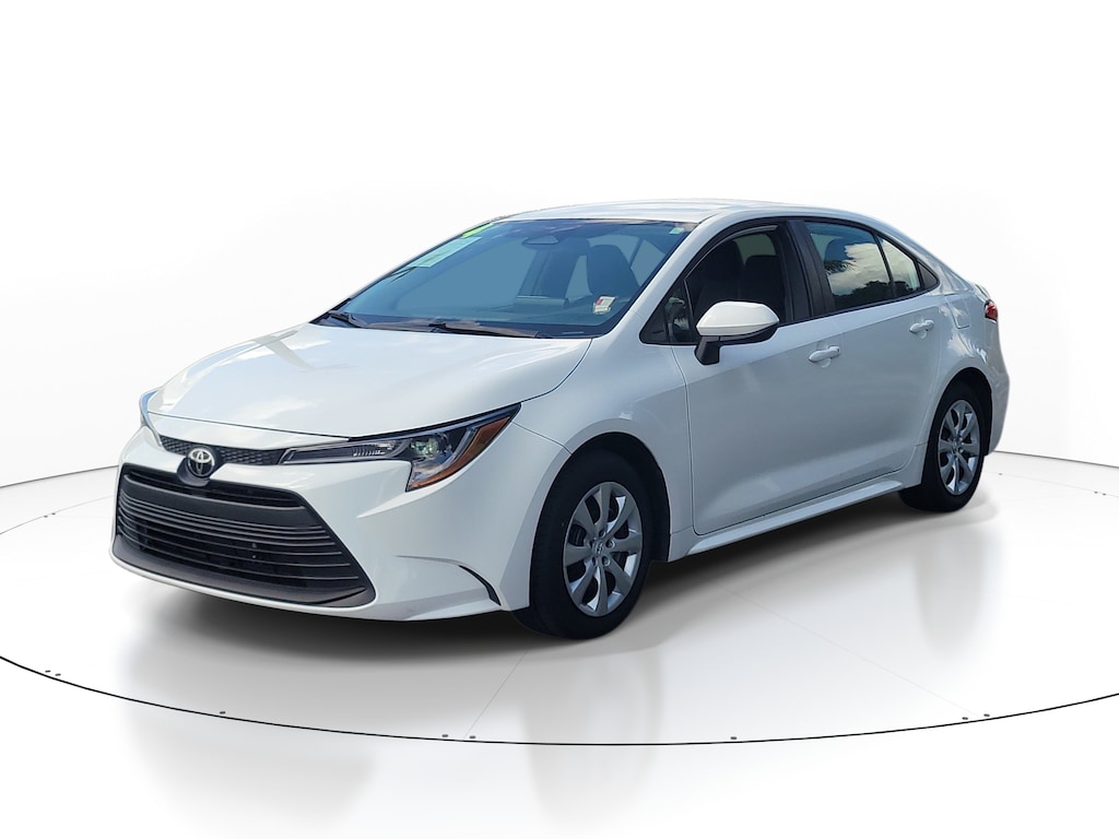 Used 2024 Toyota Corolla LE Sedan