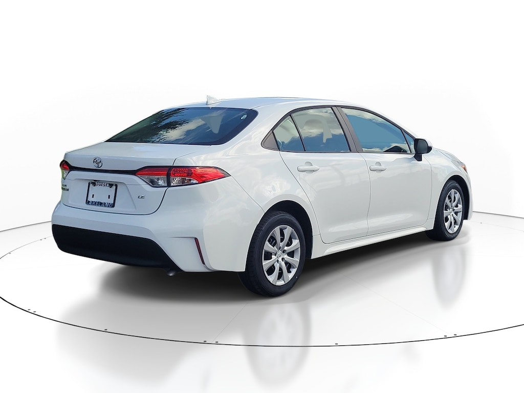 Used 2024 Toyota Corolla LE Sedan