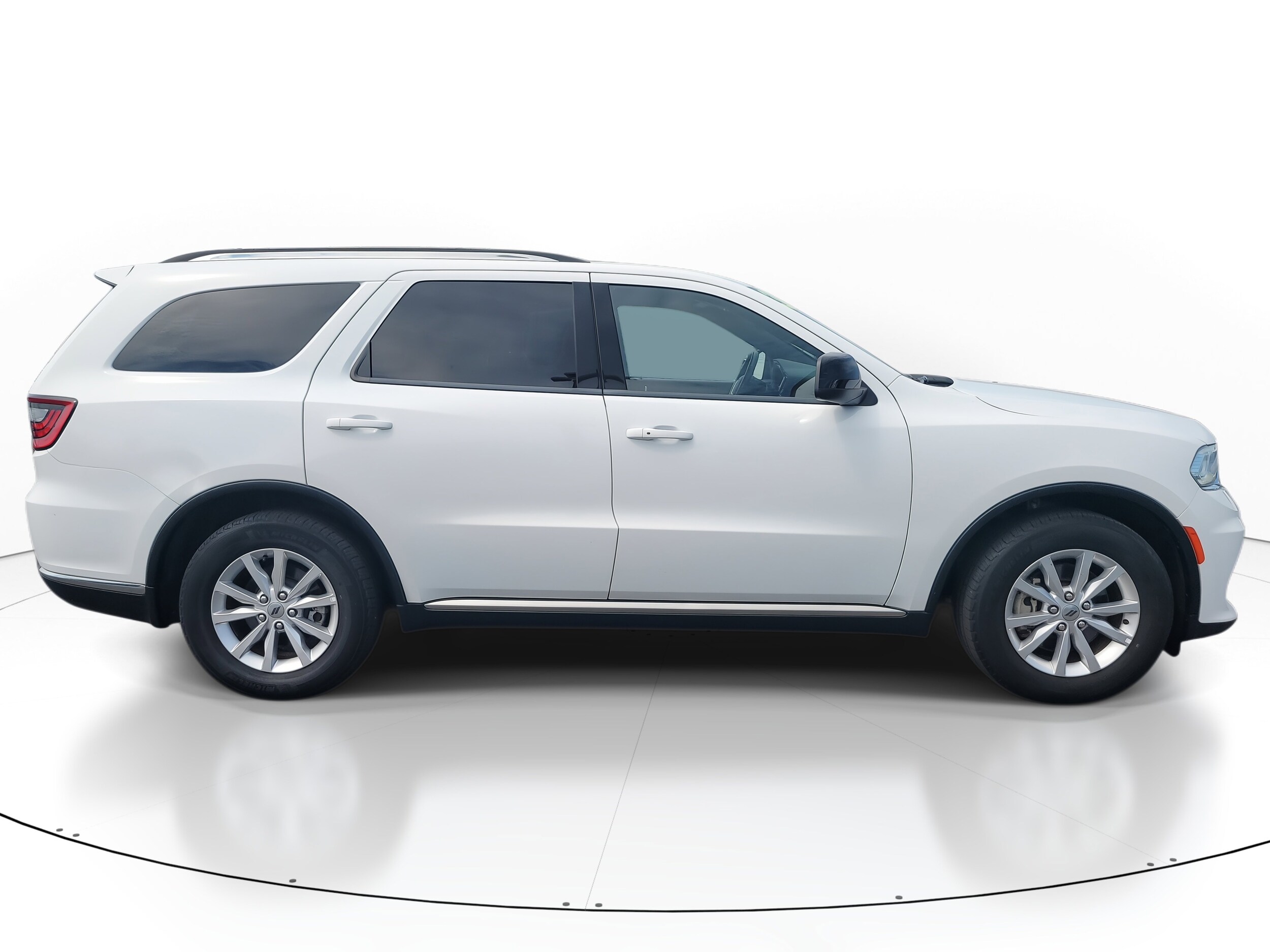 2023 Dodge Durango SXT photo 4