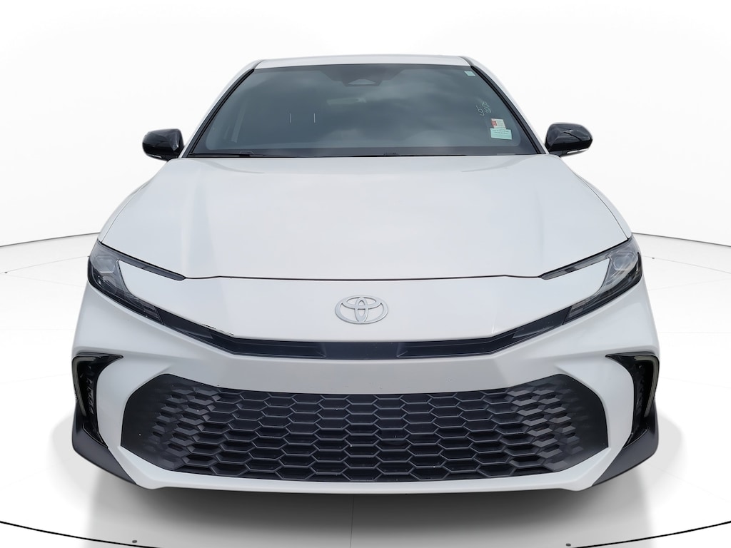 Used 2025 Toyota Camry SE Sedan