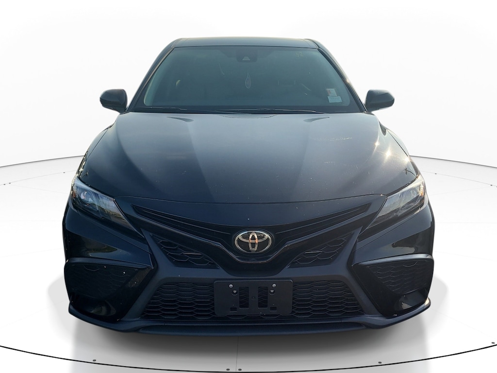 Used 2023 Toyota Camry SE Sedan