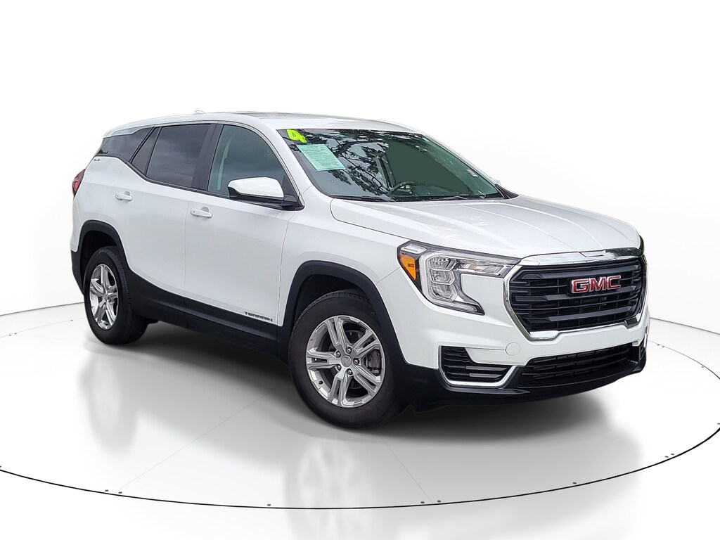 Used 2024 GMC Terrain SLE SUV
