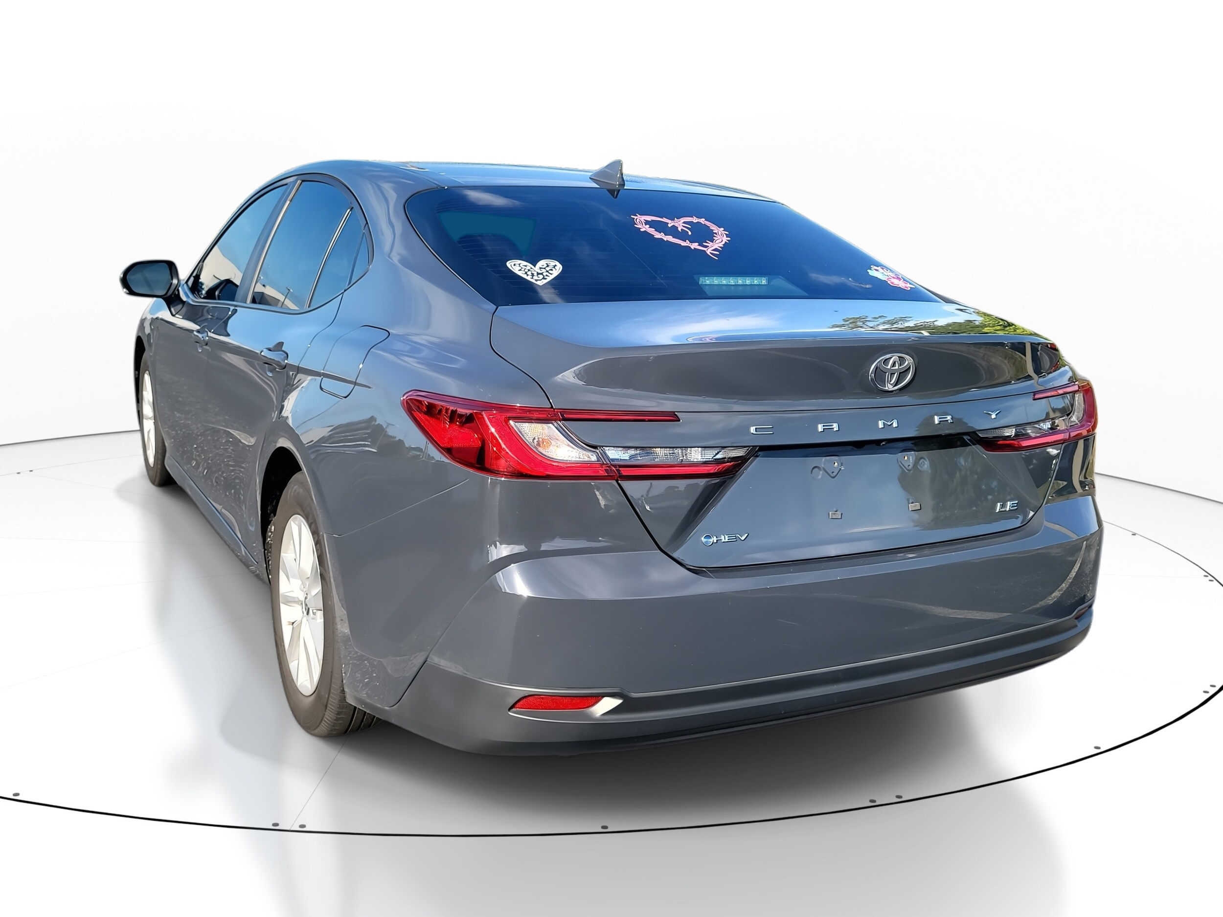2025 Toyota Camry LE photo 4
