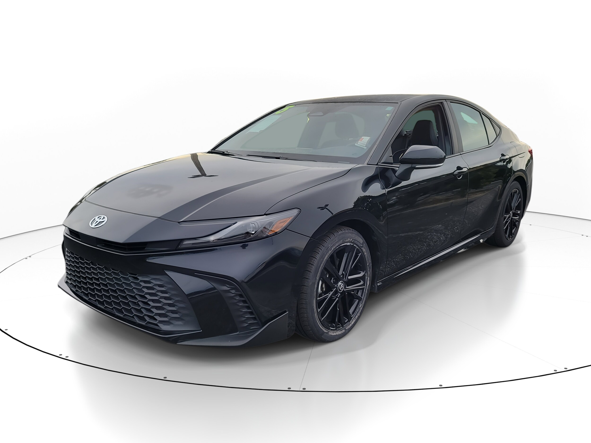 2025 Toyota Camry SE photo 2
