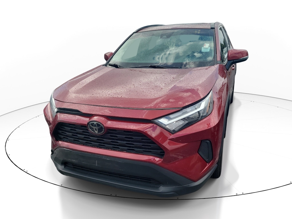 Used 2025 Toyota RAV4 XLE SUV