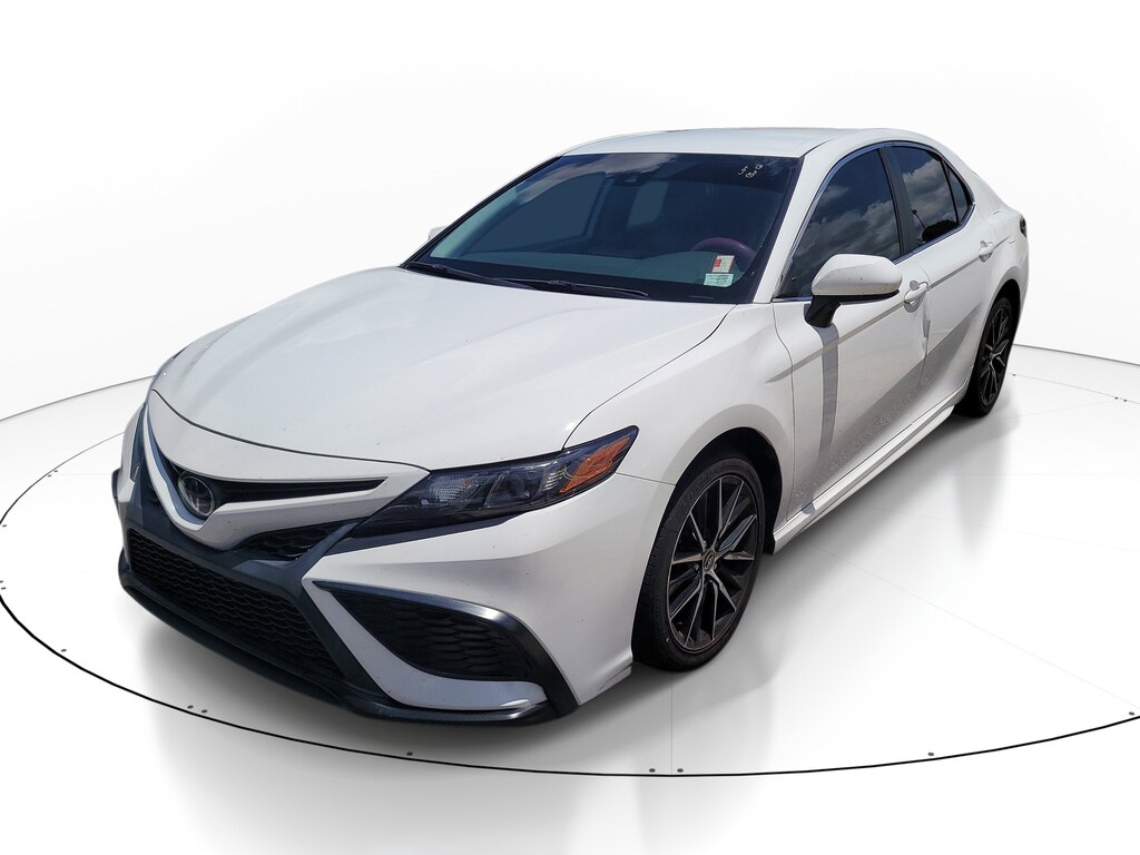 Certified 2021 Toyota Camry SE Sedan