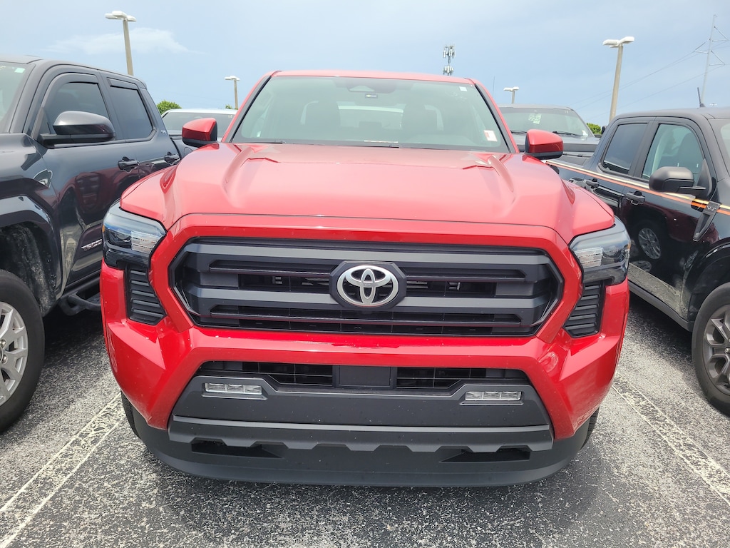 Used 2025 Toyota Tacoma SR5 Truck Double Cab