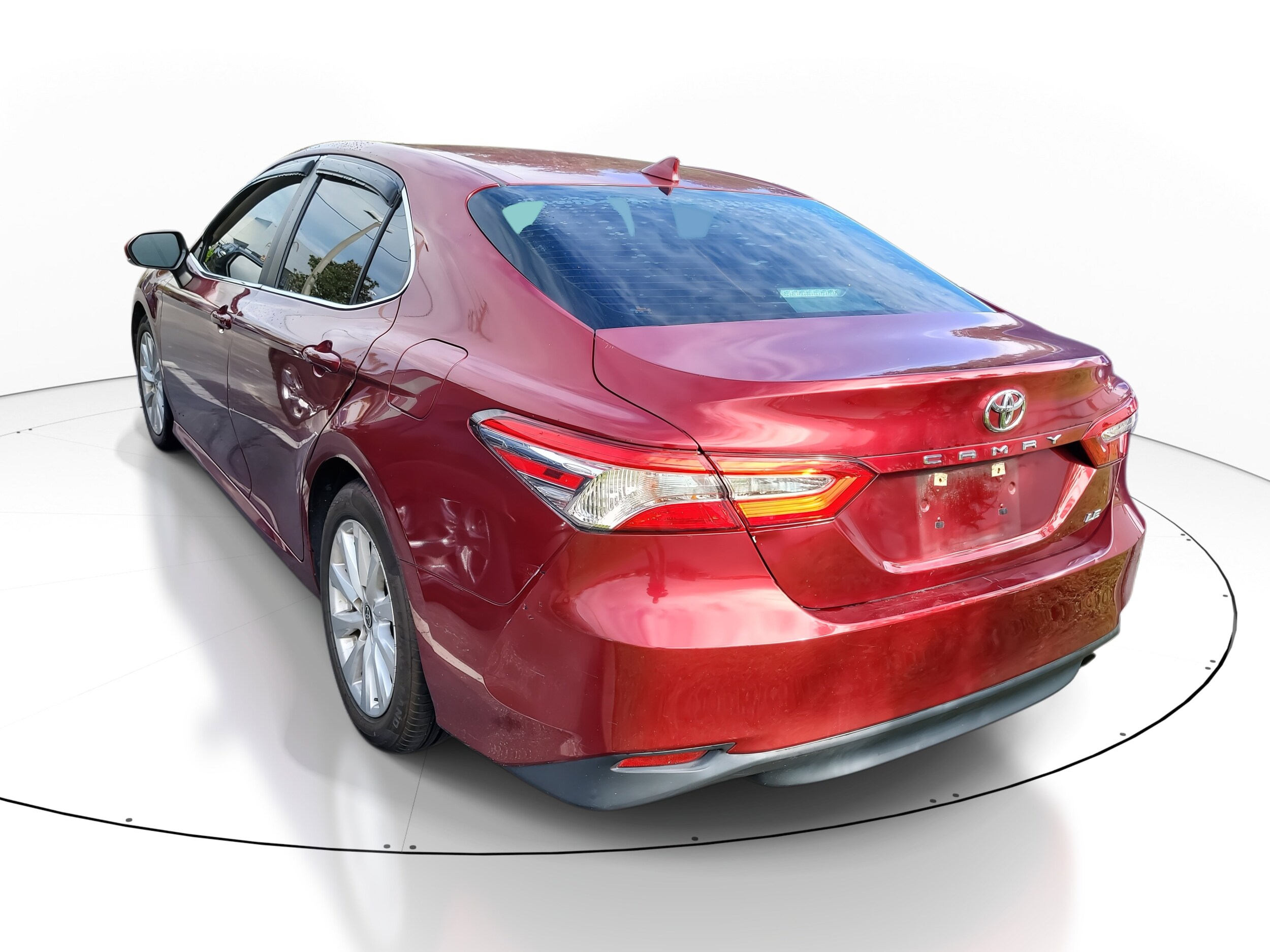 2020 Toyota Camry LE photo 4