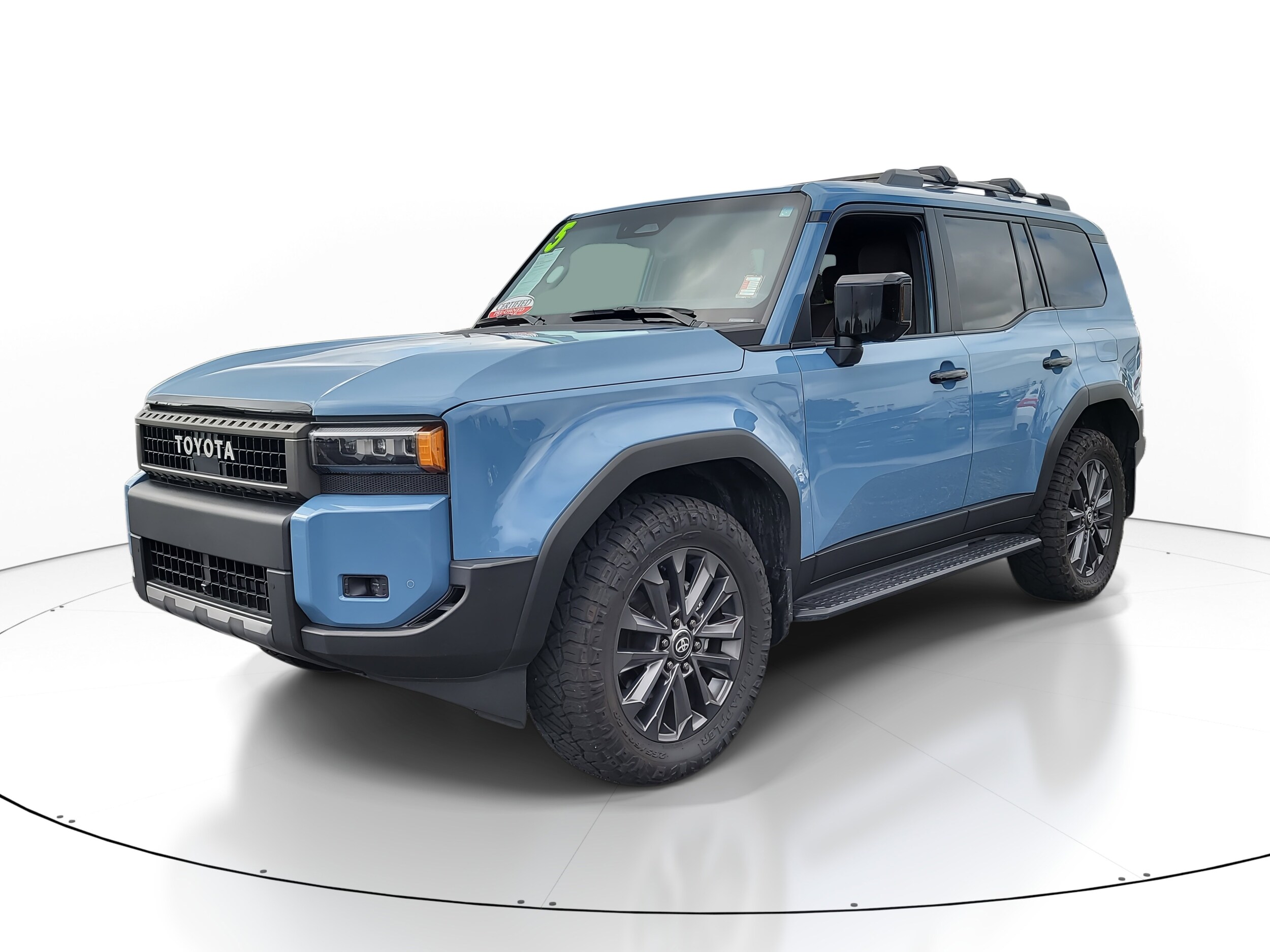 2025 Toyota Highlander Hybrid photo 3
