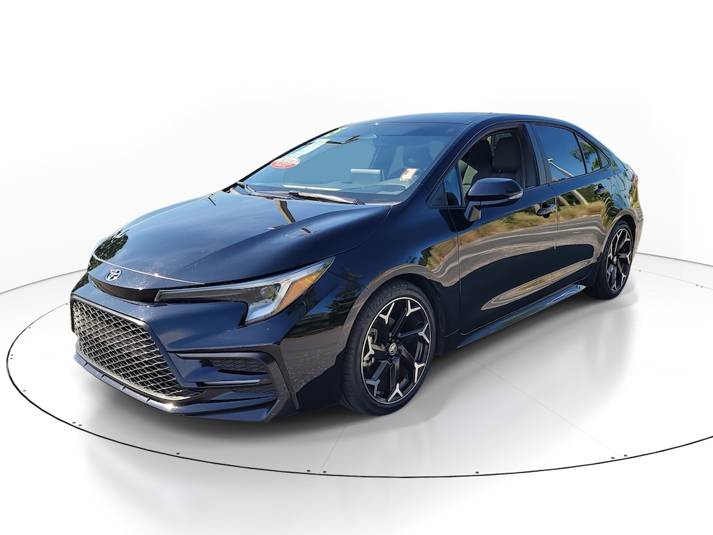 2025 Toyota Corolla SE photo 3