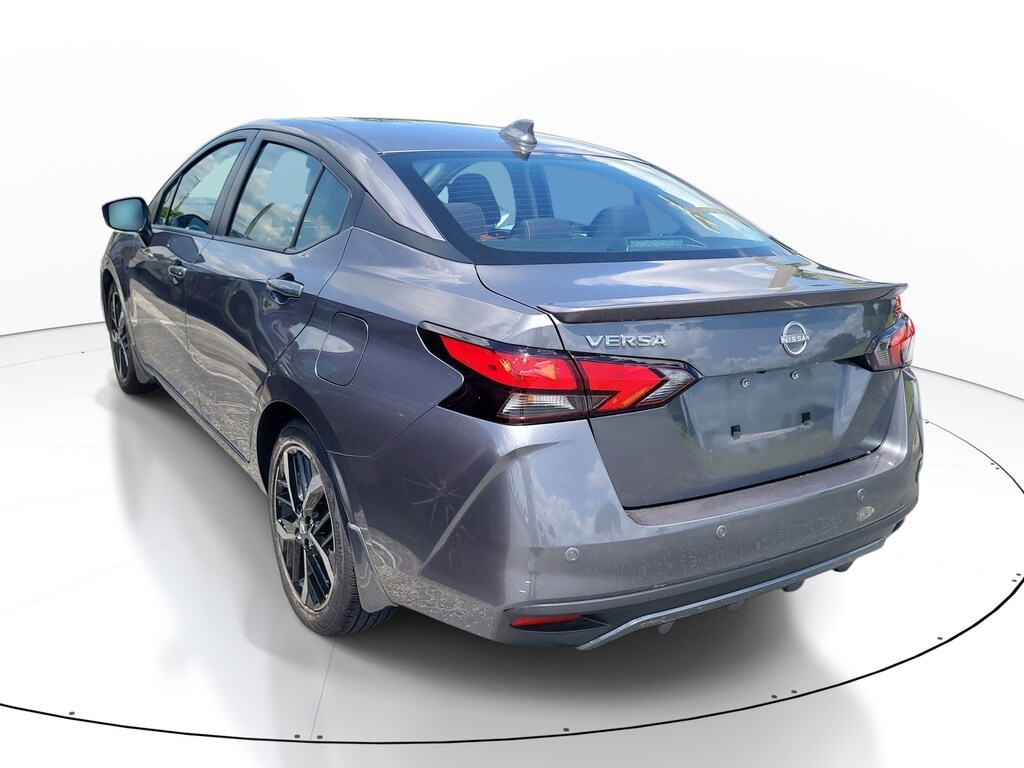 Used 2025 Nissan Versa 1.6 SR Sedan