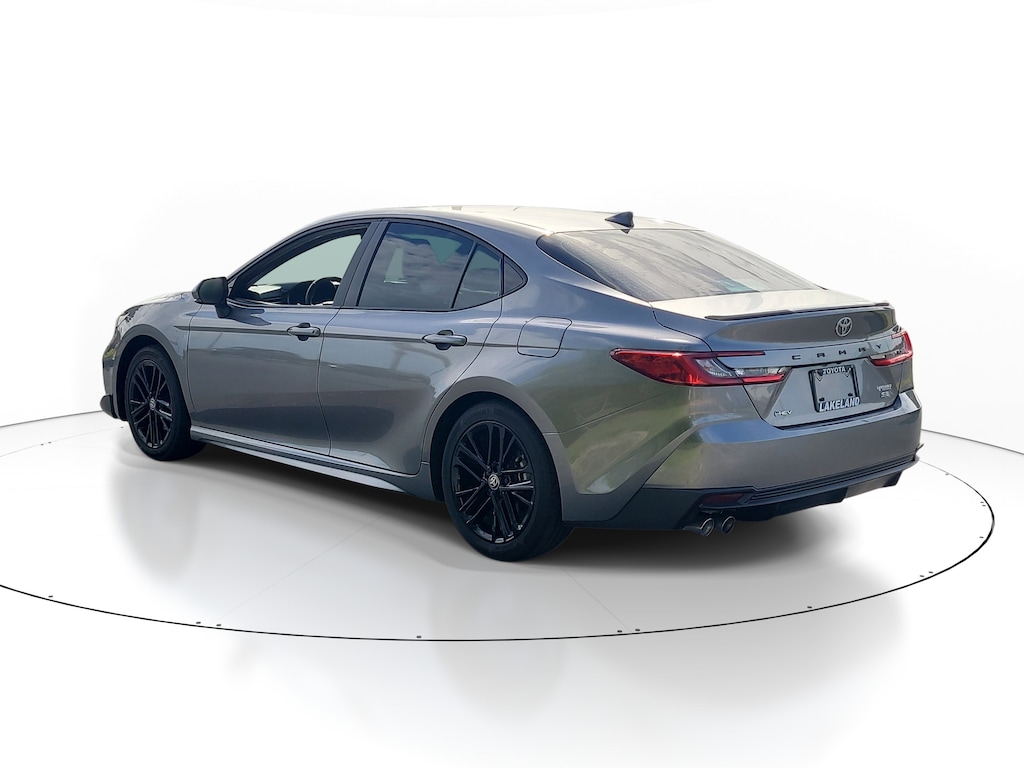 Used 2025 Toyota Camry SE Sedan