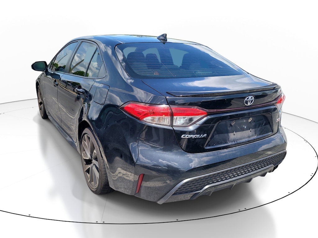 Used 2020 Toyota Corolla SE Sedan