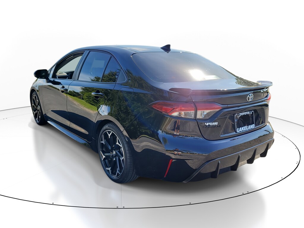 2025 Toyota Corolla SE photo 4