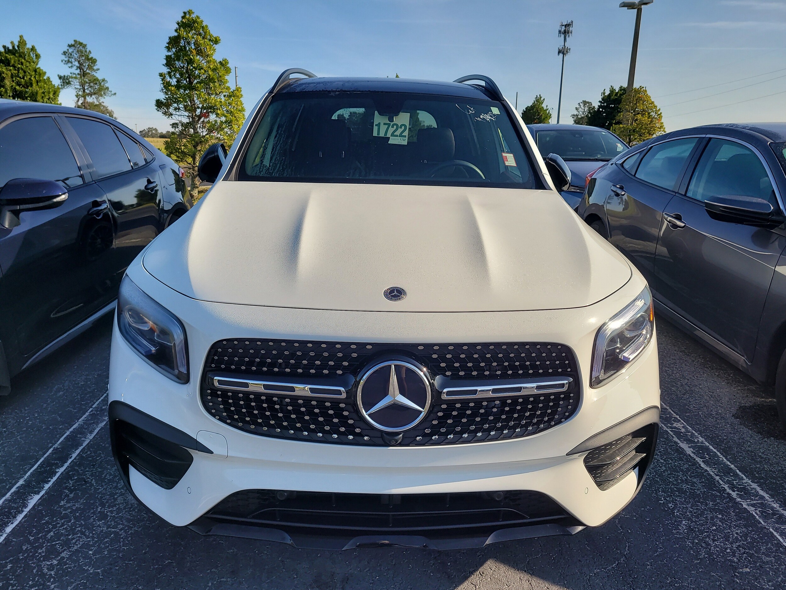 2023 Mercedes Benz GLB 250 photo 2