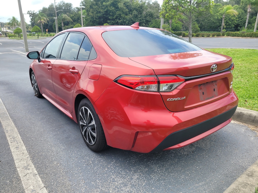 Used 2020 Toyota Corolla LE Sedan