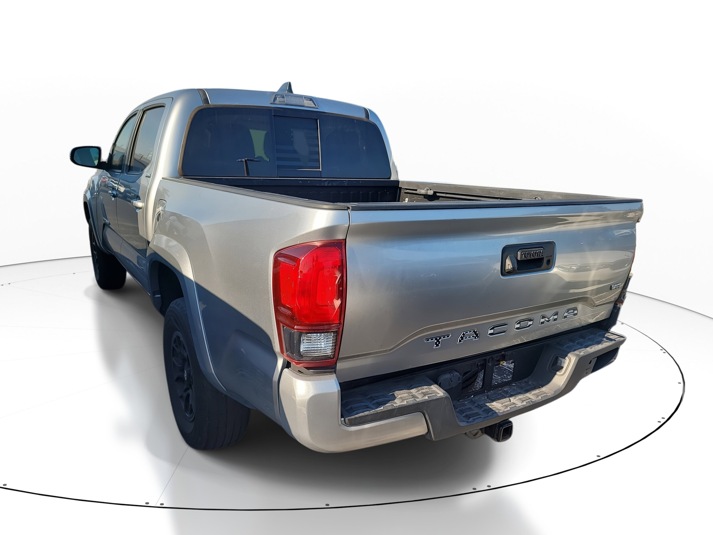 2022 Toyota Tacoma SR5 V6 photo 4