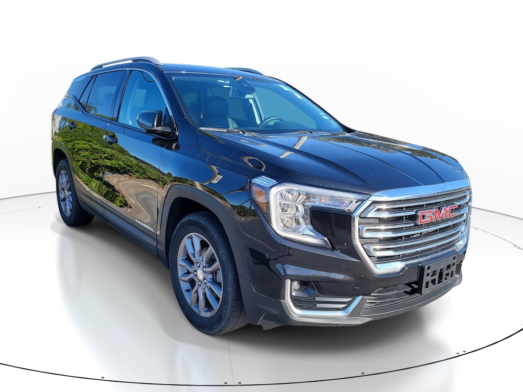 Used 2024 GMC Terrain SLT SUV