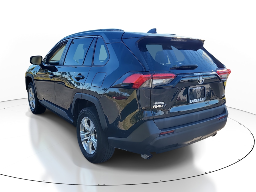 Used 2021 Toyota RAV4 XLE SUV