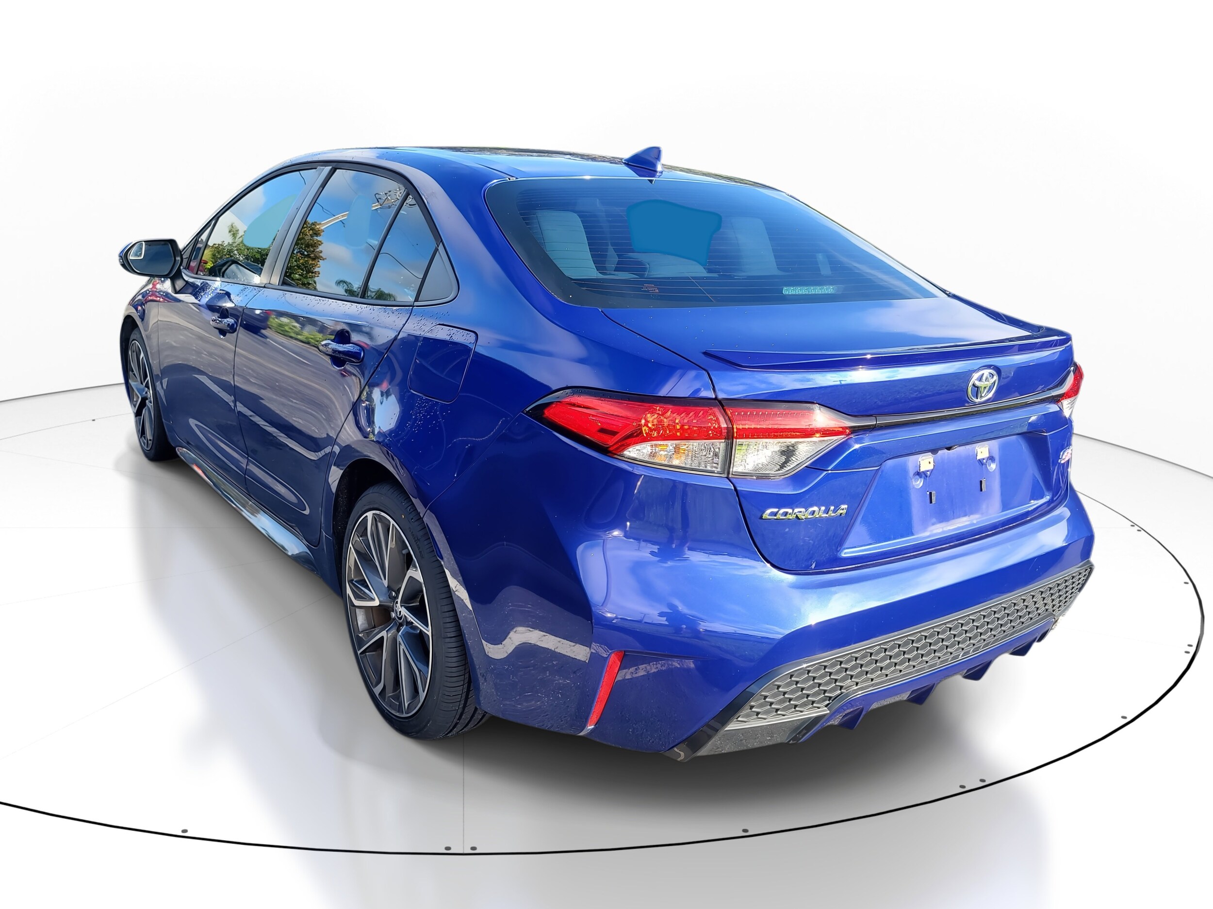 2020 Toyota Corolla SE photo 4
