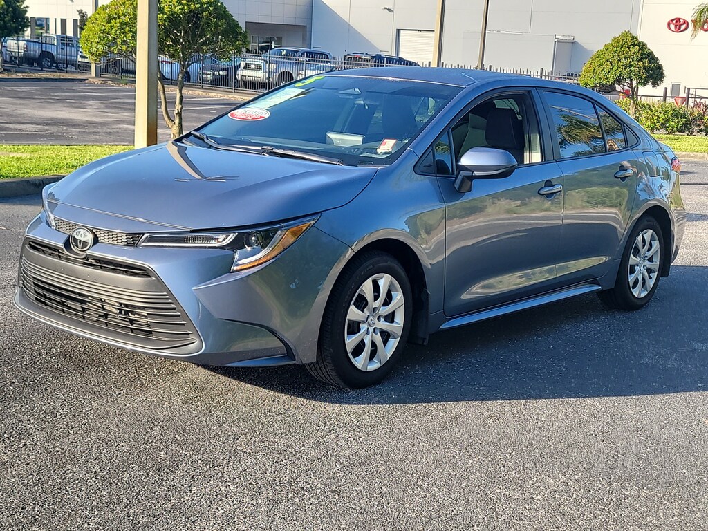 Certified 2025 Toyota Corolla LE Sedan