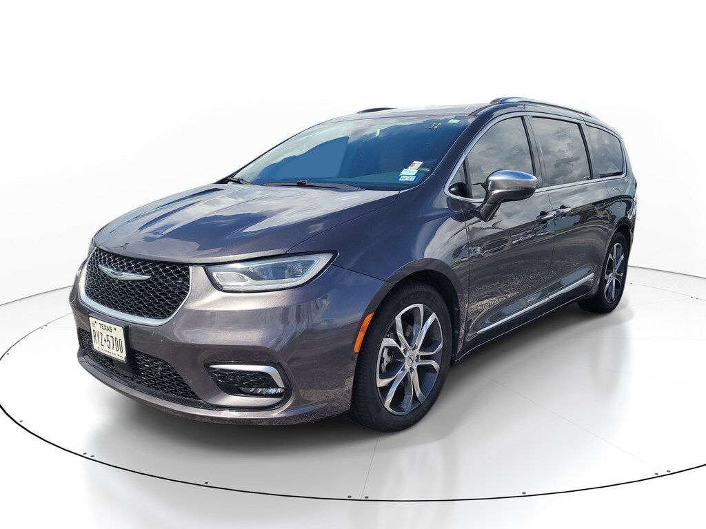 Used 2022 Chrysler Pacifica Pinnacle Van Passenger Van