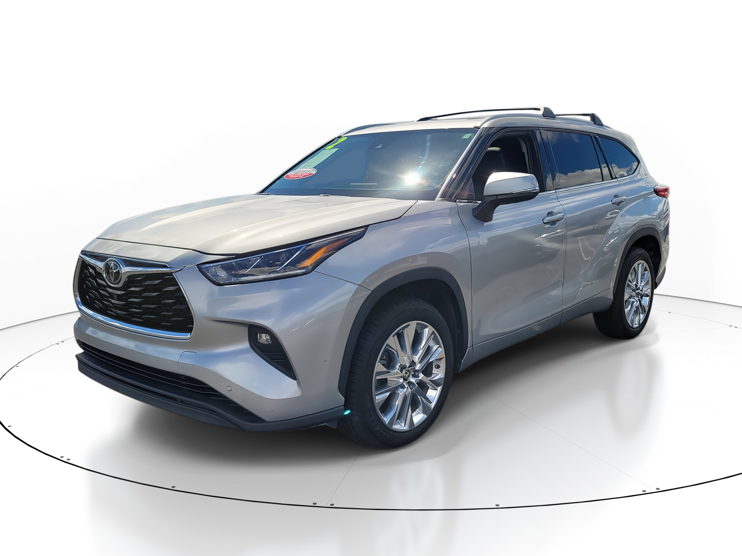 2022 Toyota Highlander Limited photo 3