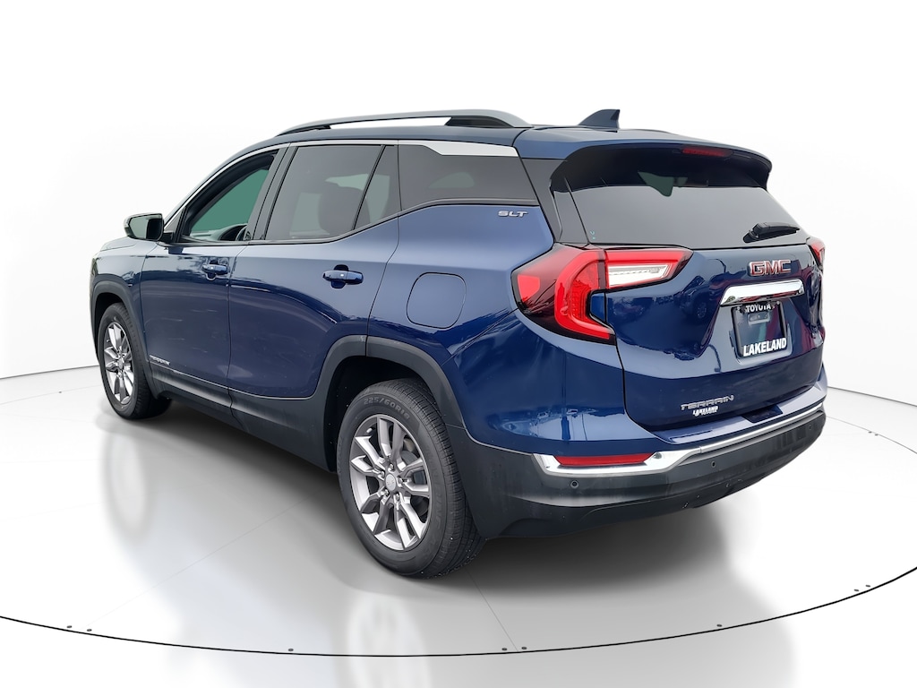 Used 2023 GMC Terrain SLT SUV