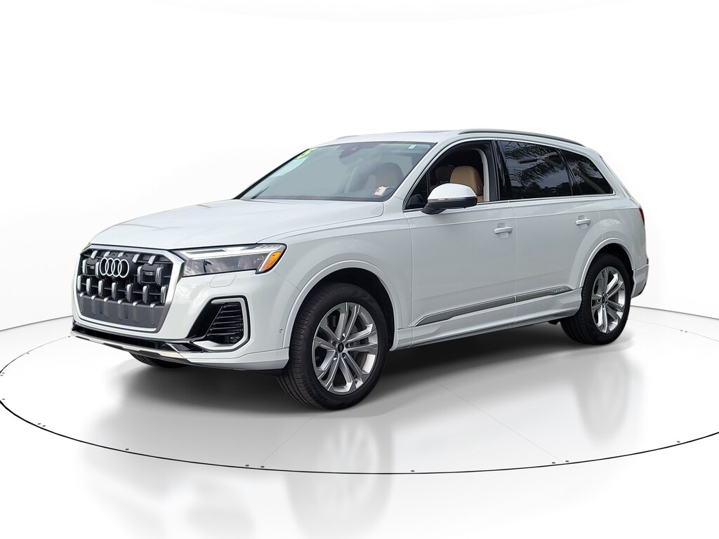 Used 2025 Audi Q7 55 Premium SUV