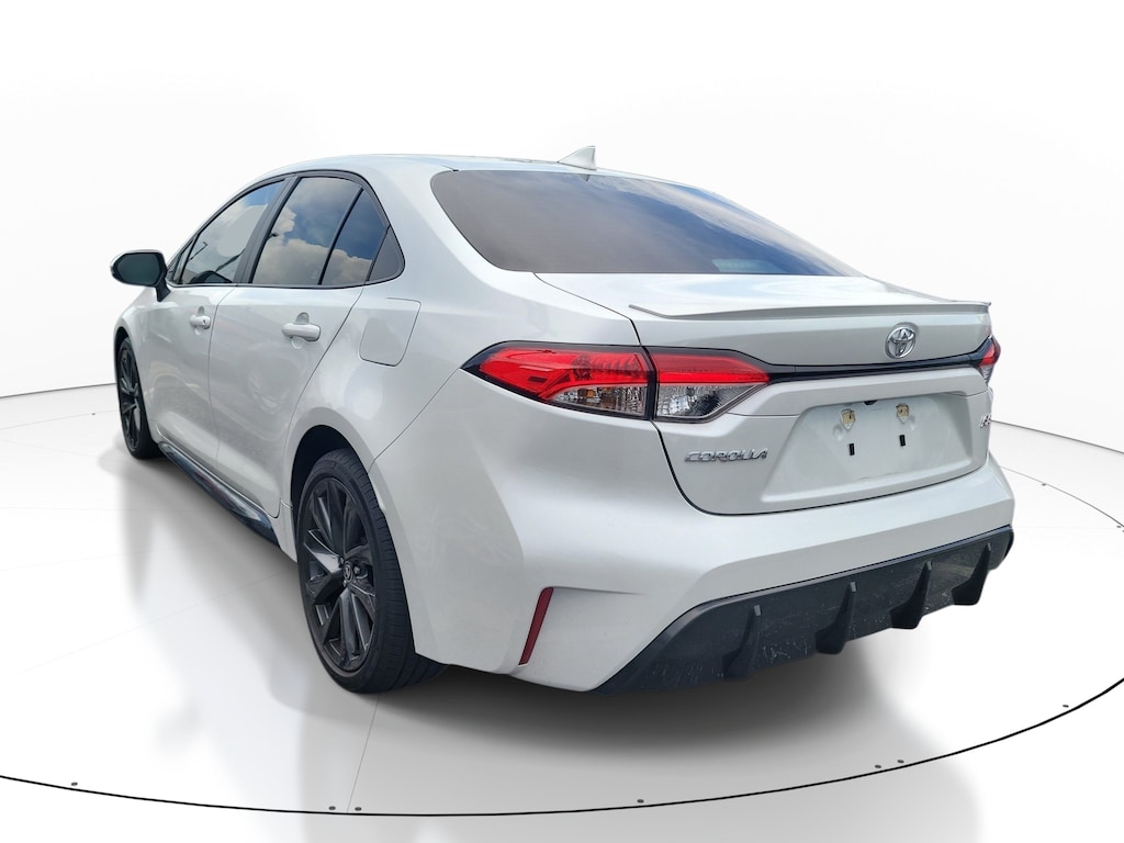 Used 2023 Toyota Corolla SE Sedan