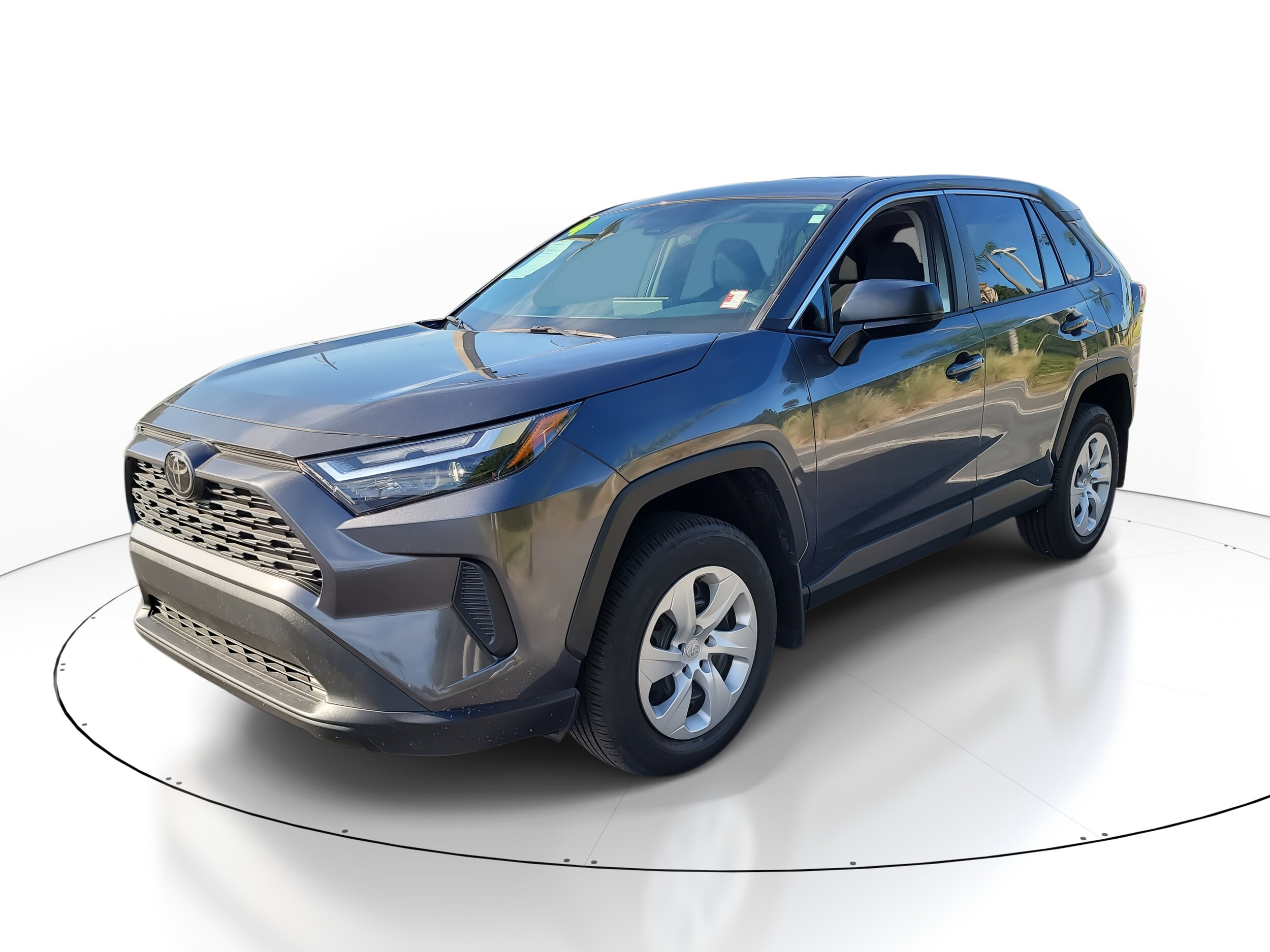 2024 Toyota RAV4 LE photo 3