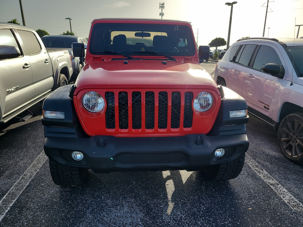 Used 2020 Jeep Gladiator Sport Truck Crew Cab