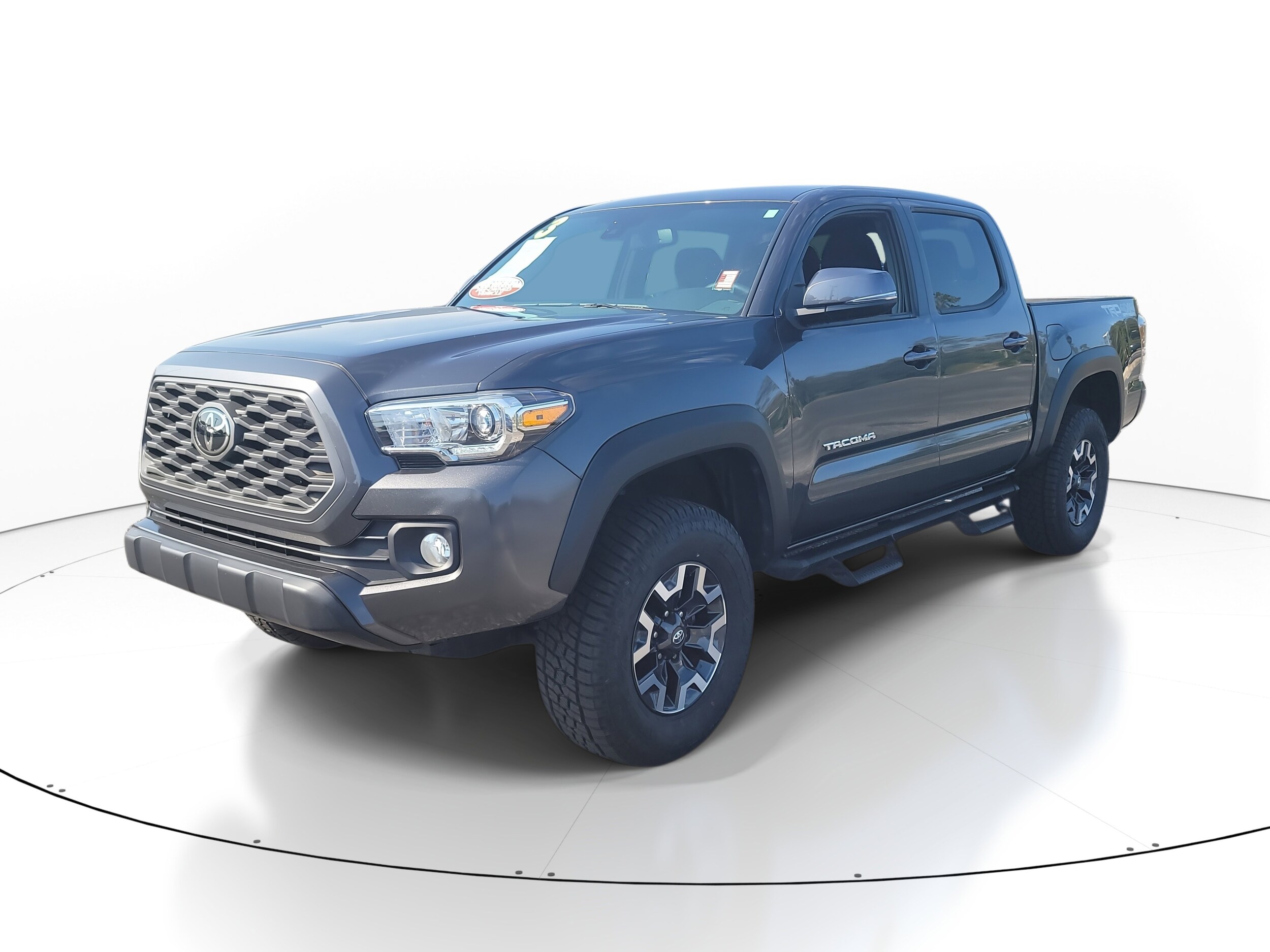 2023 Toyota Tacoma TRD V6 photo 3