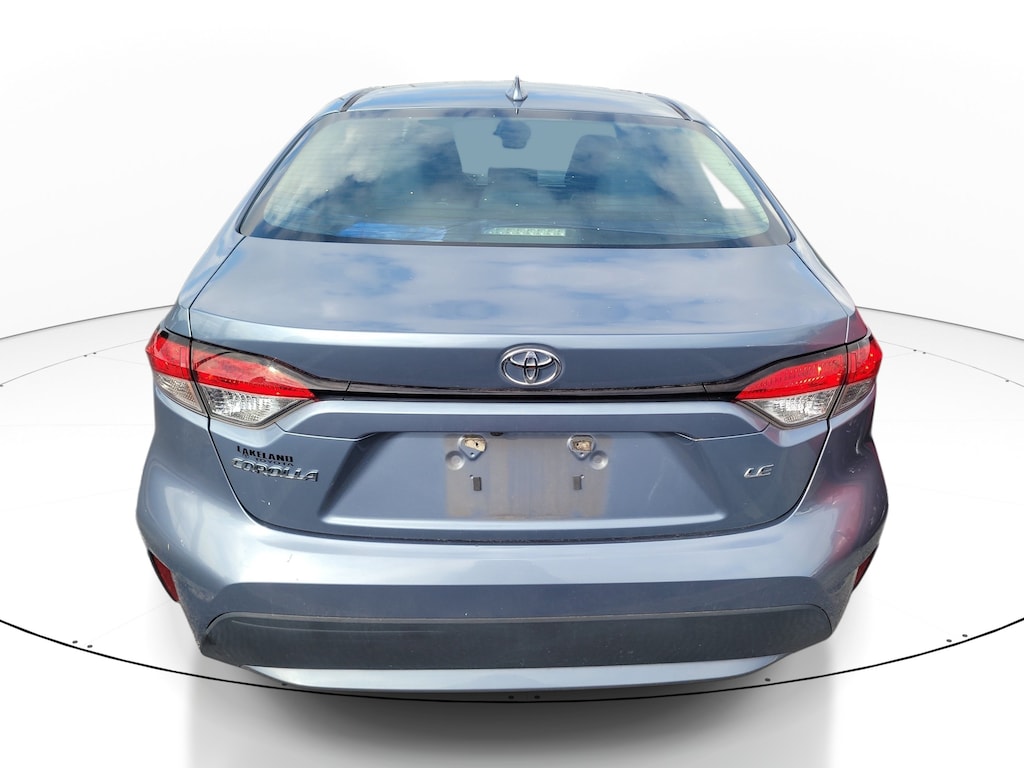 Used 2021 Toyota Corolla LE Sedan