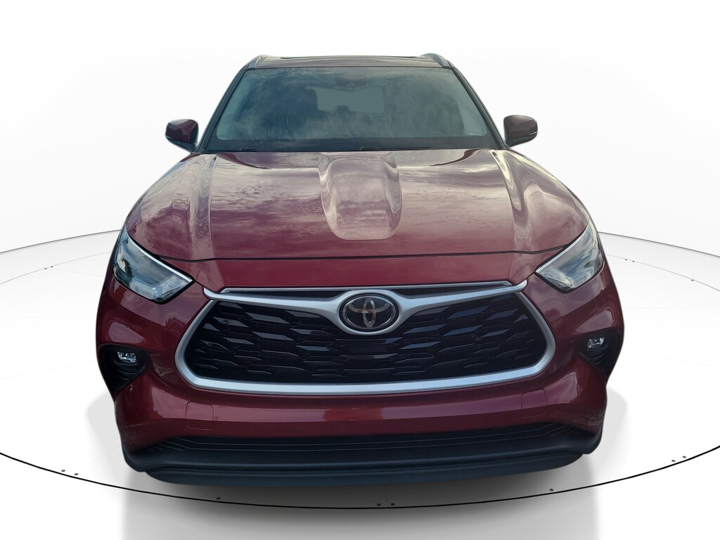 Used 2022 Toyota Highlander XLE SUV