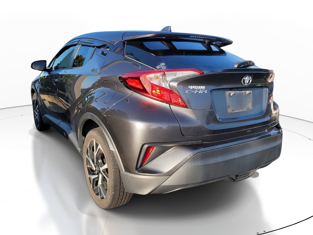 Used 2022 Toyota C-HR XLE SUV