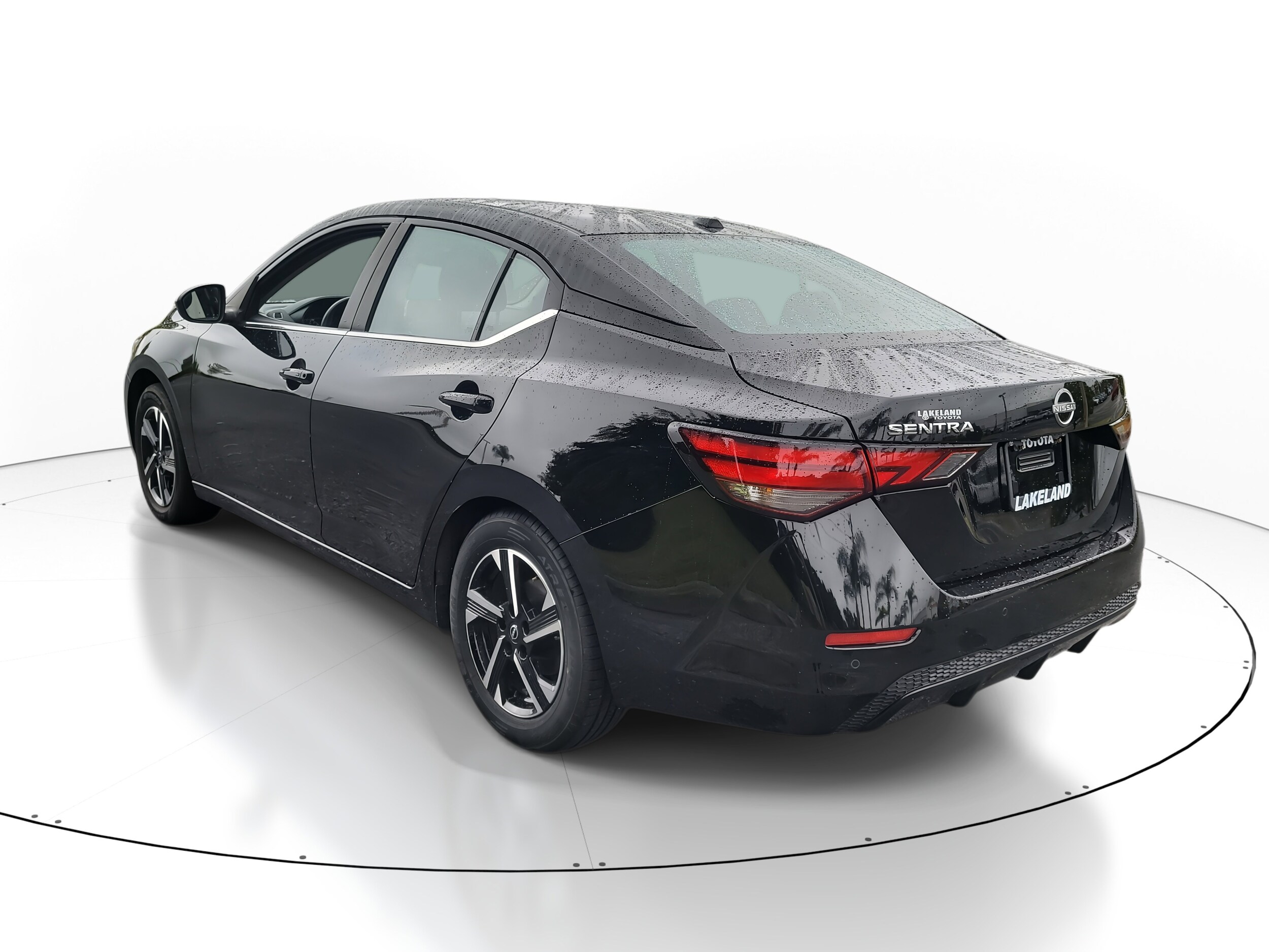 2024 Nissan Sentra SV photo 4