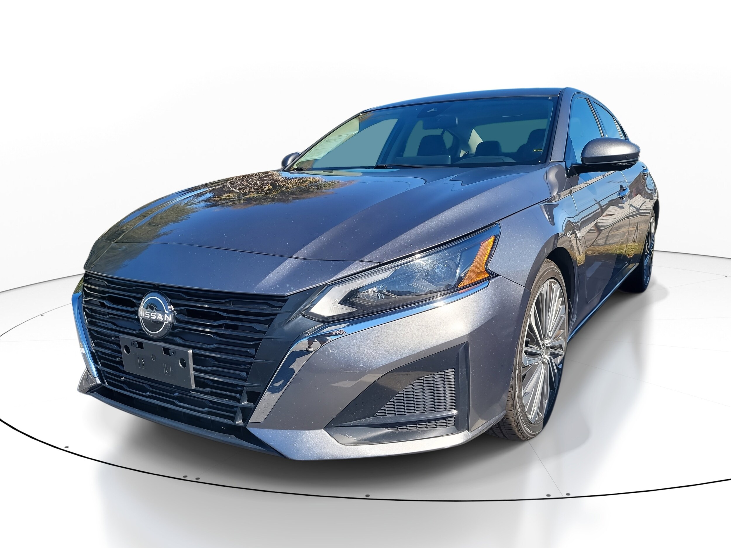 2023 Nissan Altima 2.5 SL photo 3